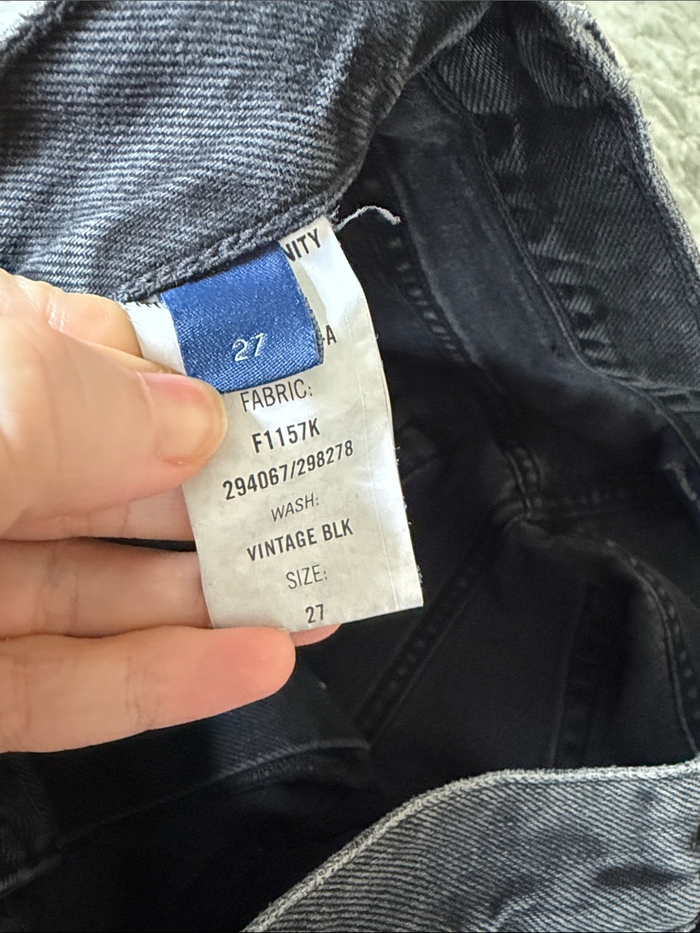 Citizens of Humanity Ayla Jean Shorts Vintage Black size 27 long 9" inseam jorts - Picture 11 of 16